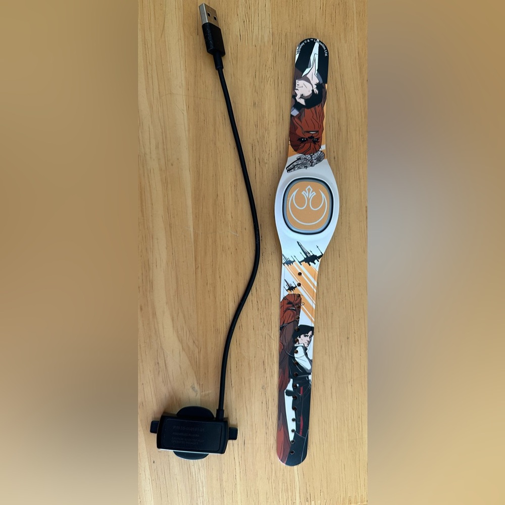 Star Wars Disney Magic Band Plus-NWOB - UNLINKED